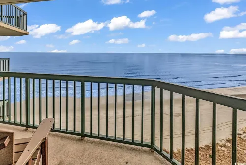 39d5bb2b20cb8f4238f7ab62c2086a45-uncropped_scaled_within_1536_1152