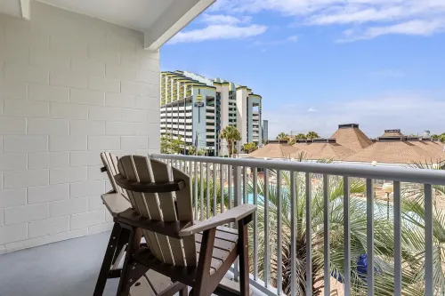 551b15aaf39a9336848d6b9906d32c39-uncropped_scaled_within_1536_1152