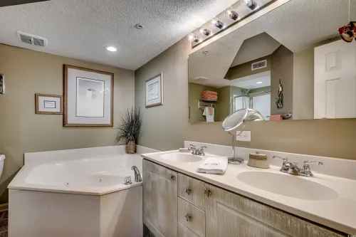 67d8dca22c8d07ced5d0db289339945b-uncropped_scaled_within_1536_1152