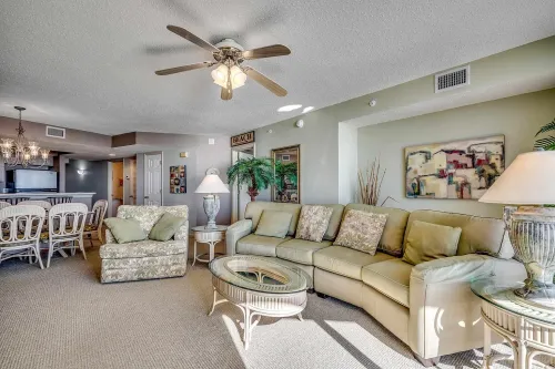 72e85935631828600b0b1e34637e91ef-uncropped_scaled_within_1536_1152