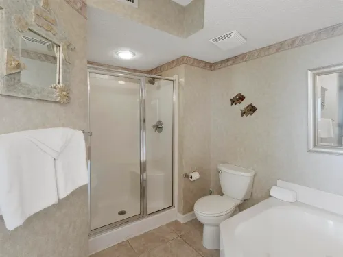 a806bc8bcac8aae7db58c26134410f5e-uncropped_scaled_within_1536_1152