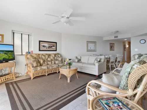 cc9c1f1ea33b5edb700618c3742caf3a-uncropped_scaled_within_1536_1152